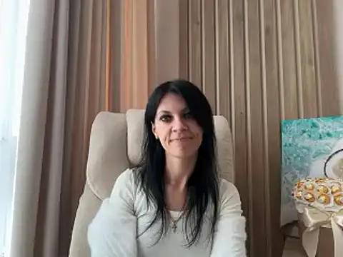 Czat XXX na żywo – InjaAtHome