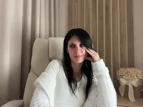 XXX chat uživo modela InjaAtHome