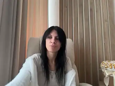 InjaAtHome Live XXX-chat