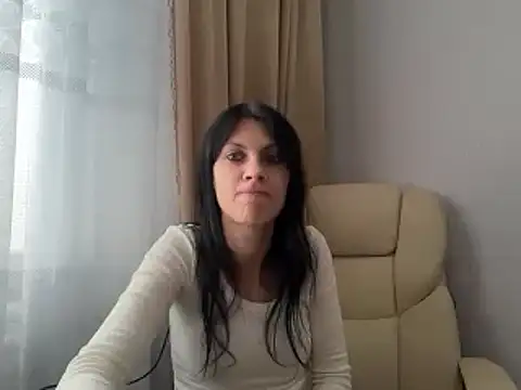 InjaAtHome live XXX chat