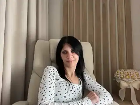 InjaAtHome Chat XXX live