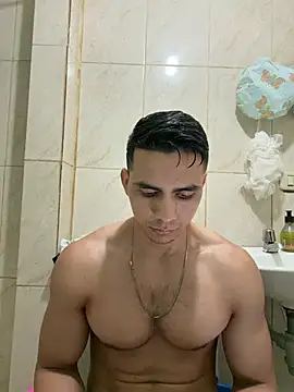 Show modela ChoreyTaiylor na web-kameri