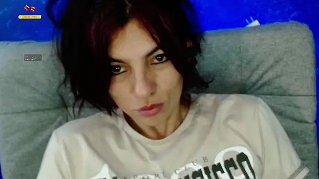 צ'אט XXX בשידור חי של julieth_sex1