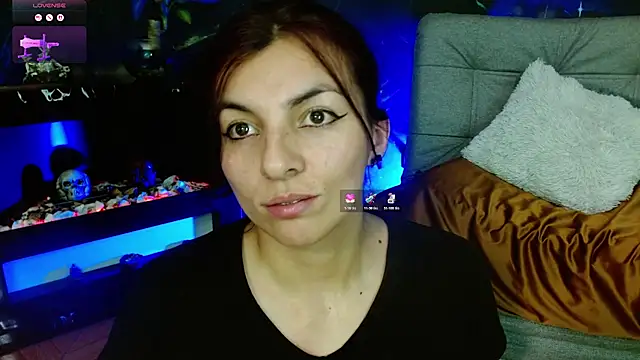 julieth_sex1's Live XXX Chat