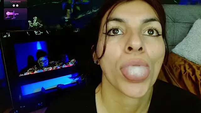 julieth_sex1 – Live XXX-chat