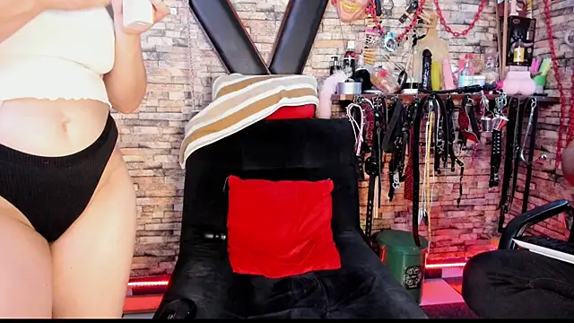 Webkamerová show Liltildeman_moon