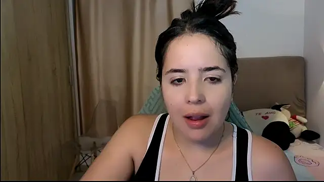 _alicia_z's Webcam Show