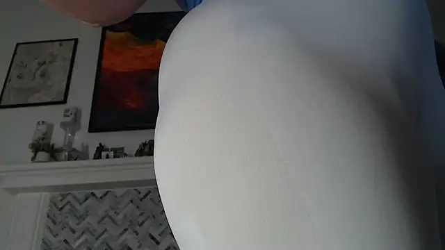 AuroraWillows' Webcam Show