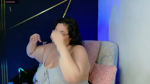 RENATABBW1 Chat XXX in diretta