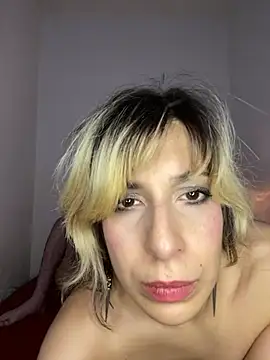 Show modela Ambredelacroix na web-kameri