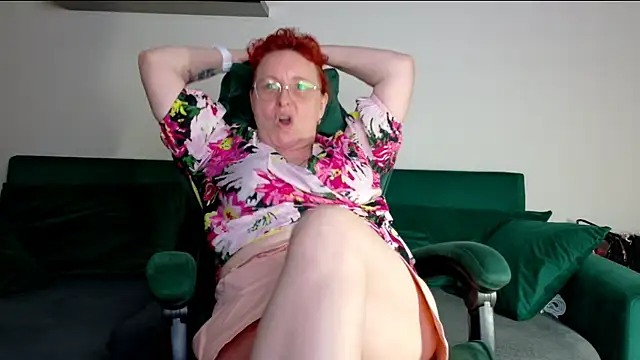 JoannaAndNeighbour's Webcam Show