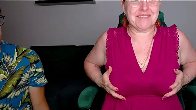 JoannaAndNeighbour – Kamerová šou