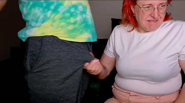 JoannaAndNeighbour Pertunjukan Webcam