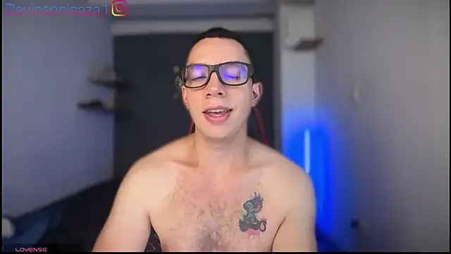 davinalhot webkamerás műsora