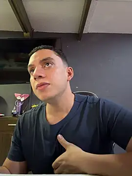 Show de davinalhot na webcam
