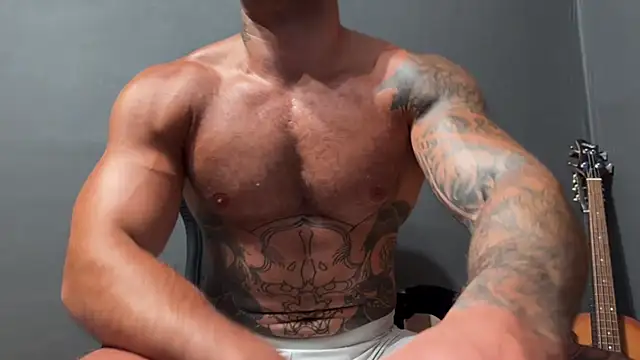 Mr_YourGod Show Webcam