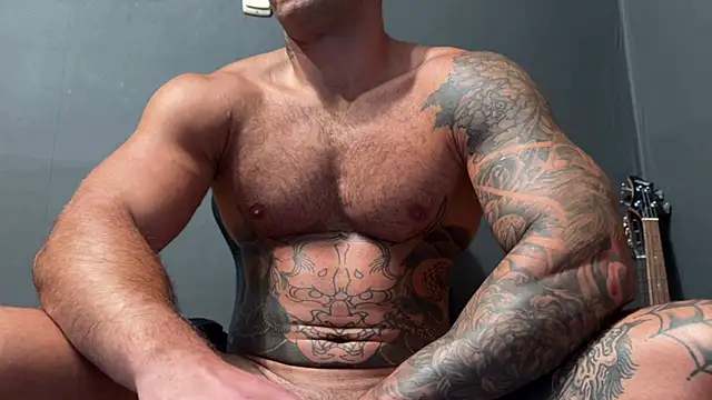 Mr_YourGod Pertunjukan Webcam