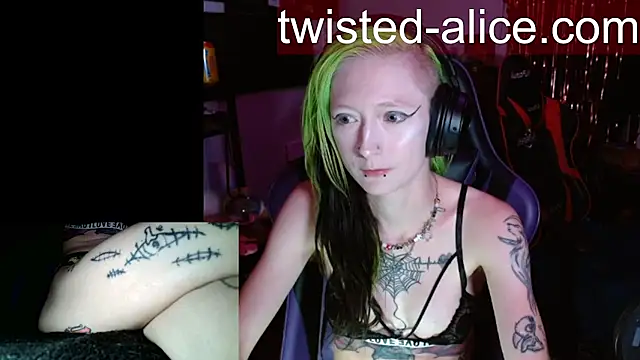 Twisted_Alice Chat XXX in diretta