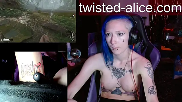 הופעת וובקאם של Twisted_Alice