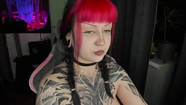 XXX chat uživo modela t0riayun0