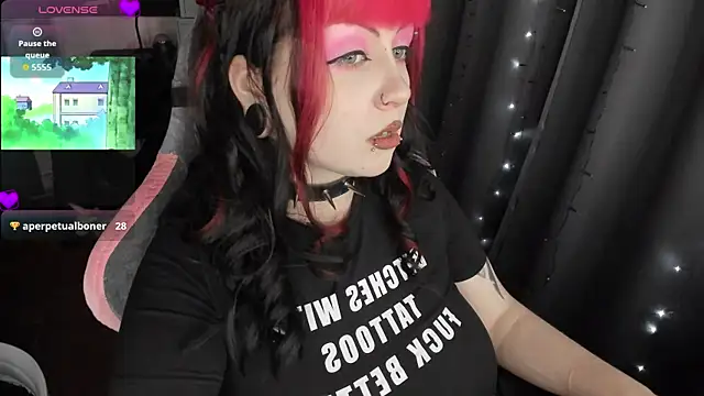 t0riayun0's Live XXX Chat