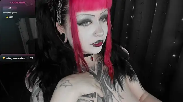 t0riayun0's Live XXX Chat