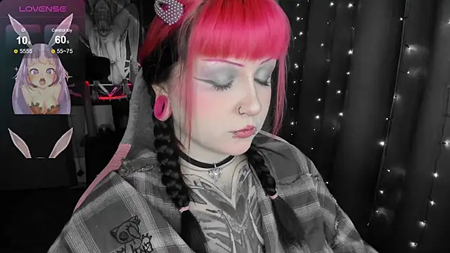 t0riayun0 – Kamerová šou
