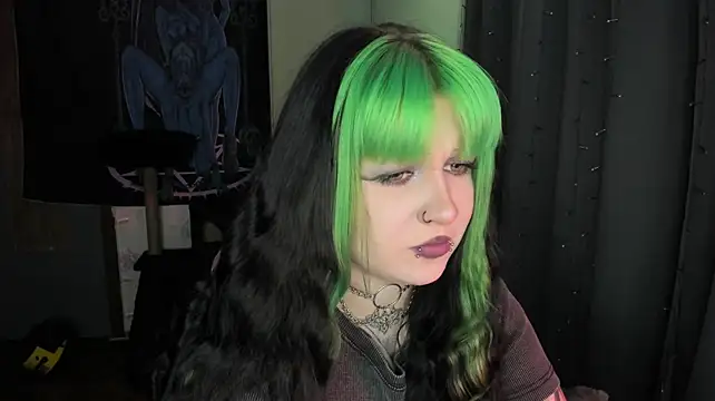 t0riayun0's Live XXX Chat