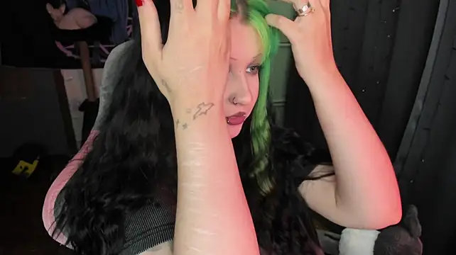 t0riayun0 XXX чат на живо