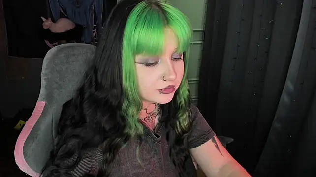 Chat +18 de t0riayun0 ao vivo