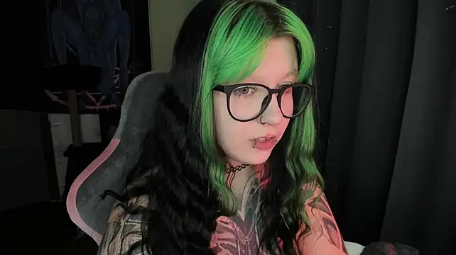 t0riayun0 webkamerás műsora