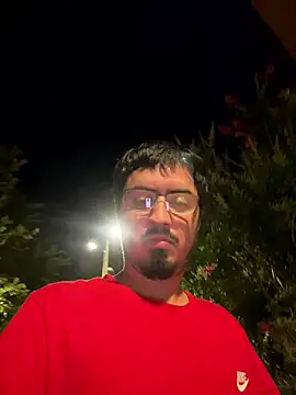 Bbyboyivan: διαδικτυακό σόου στην κάμερα