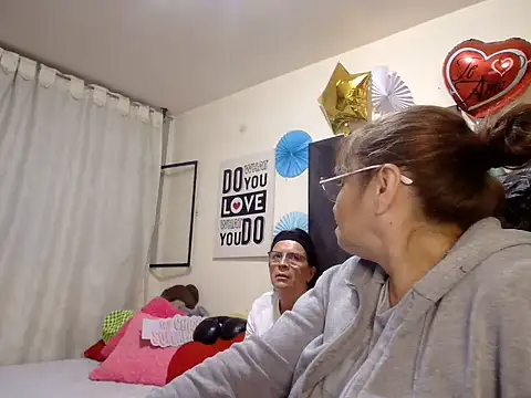 nicoltatiana_ 라이브 XXX 채팅