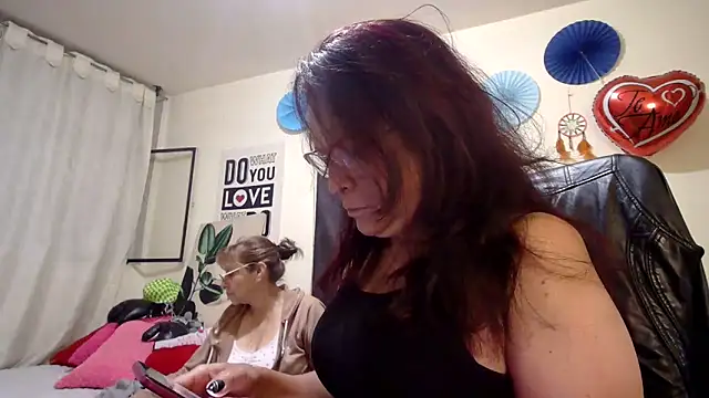 nicoltatiana_'s Live XXX Chat