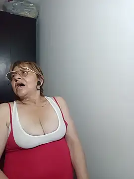 nicoltatiana_ Chat XXX in diretta