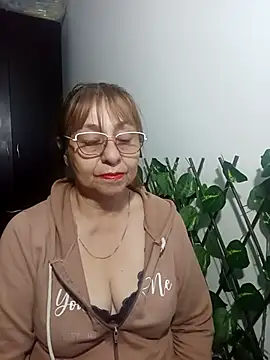 Show de nicoltatiana_ na webcam