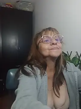 دردشة nicoltatiana_ الجنسية المباشرة