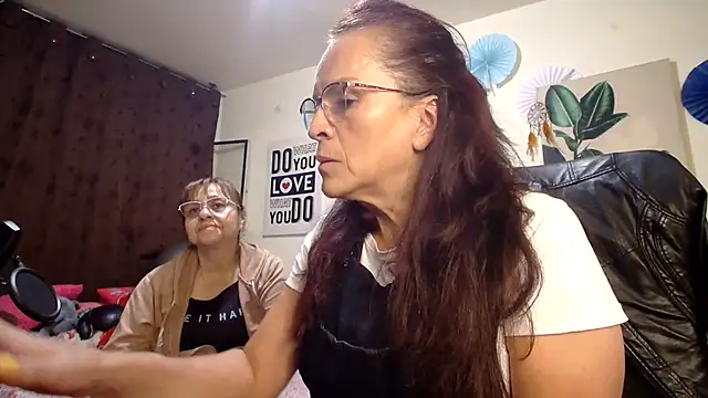 nicoltatiana_'s Live XXX Chat