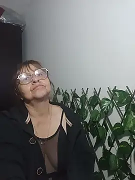 nicoltatiana_ Adlı Modelin Canlı XXX Sohbeti