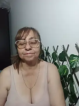 nicoltatiana_ Chat XXX in diretta