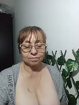 nicoltatiana_ Chat XXX in diretta