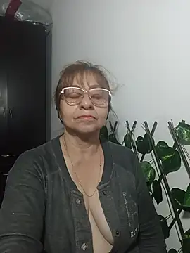 nicoltatiana_: απευθείας συνομιλία ΧΧΧ