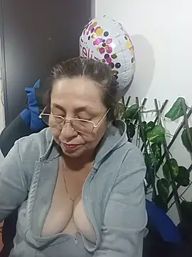 nicoltatiana_のライブXXXチャット