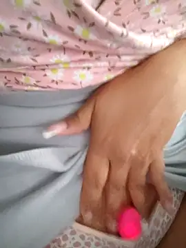 alana_69's Webcam Show