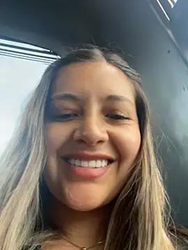 alana_69's Webcam Show