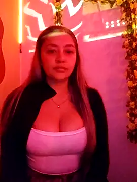 alana_69 网络视讯表演