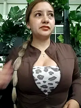 alana_69 即時 XXX 聊天