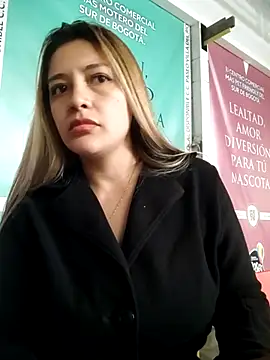 عرض كام alana_69