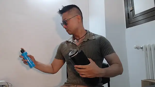 Kousuke_jp 在線直播表演