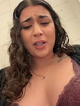 Yasmine-blue webcam show